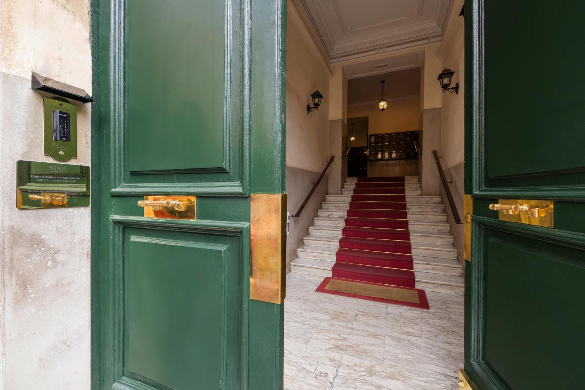Boutique Hotel Piedra Rome City Centre Eksteriør billede